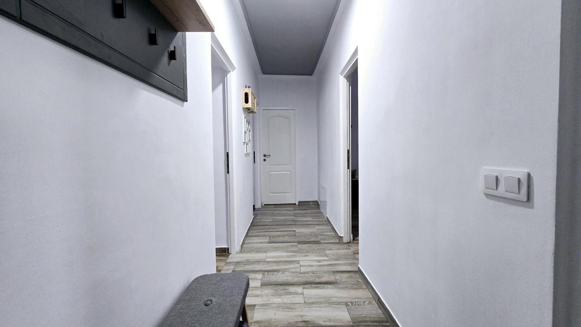 Apartament 3 Camere Hd Hunedoara Exteriör bild