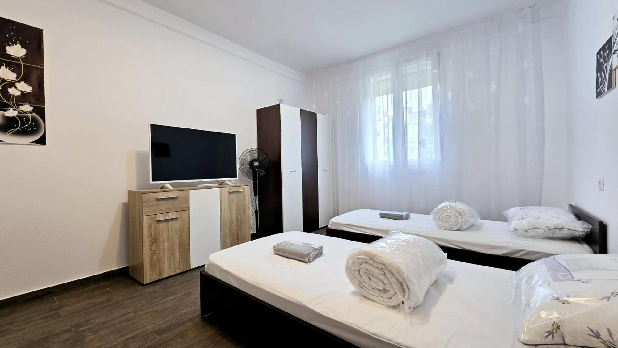 Apartament 3 Camere Hd Hunedoara Exteriör bild
