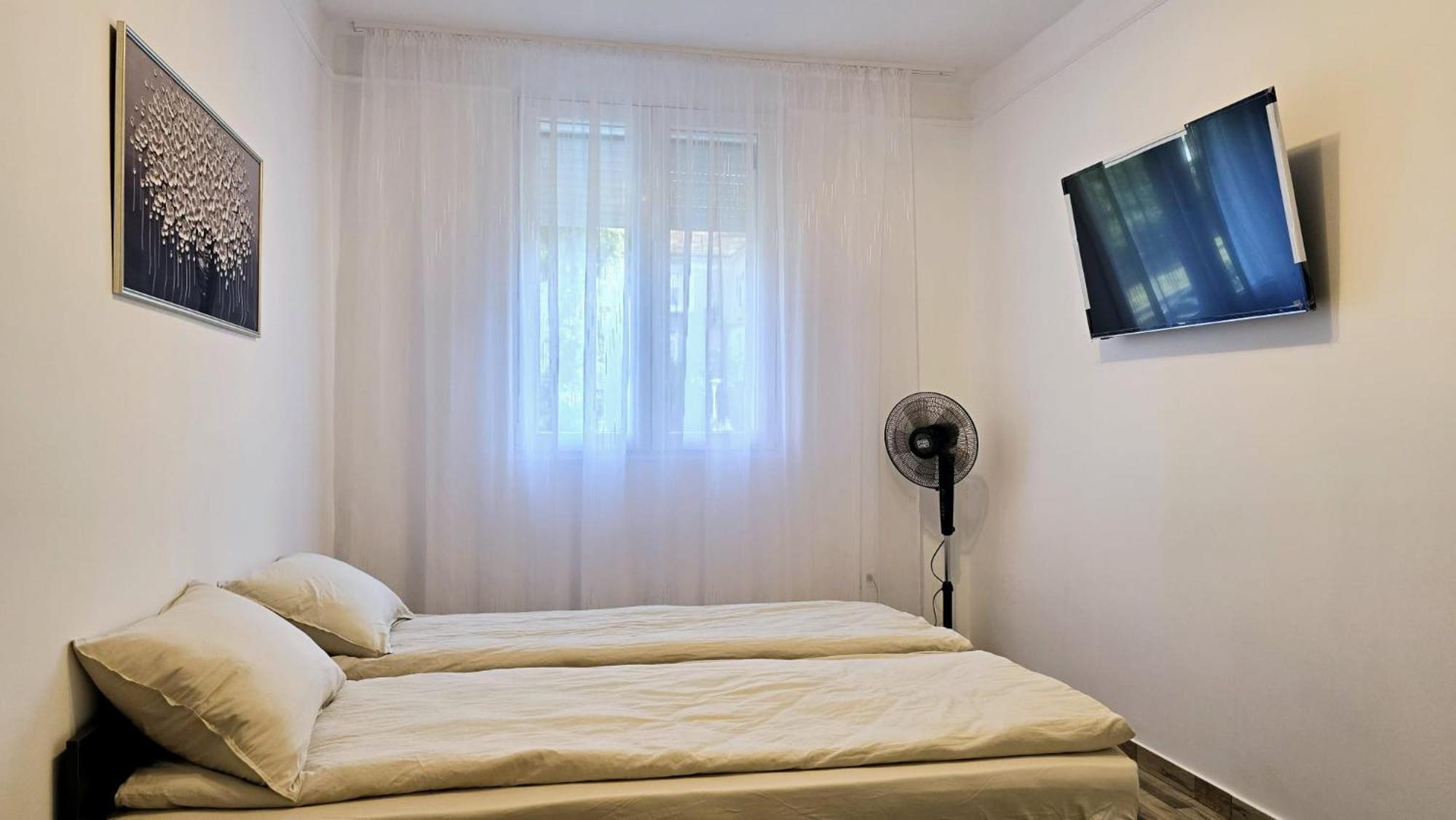 Apartament 3 Camere Hd Hunedoara Exteriör bild