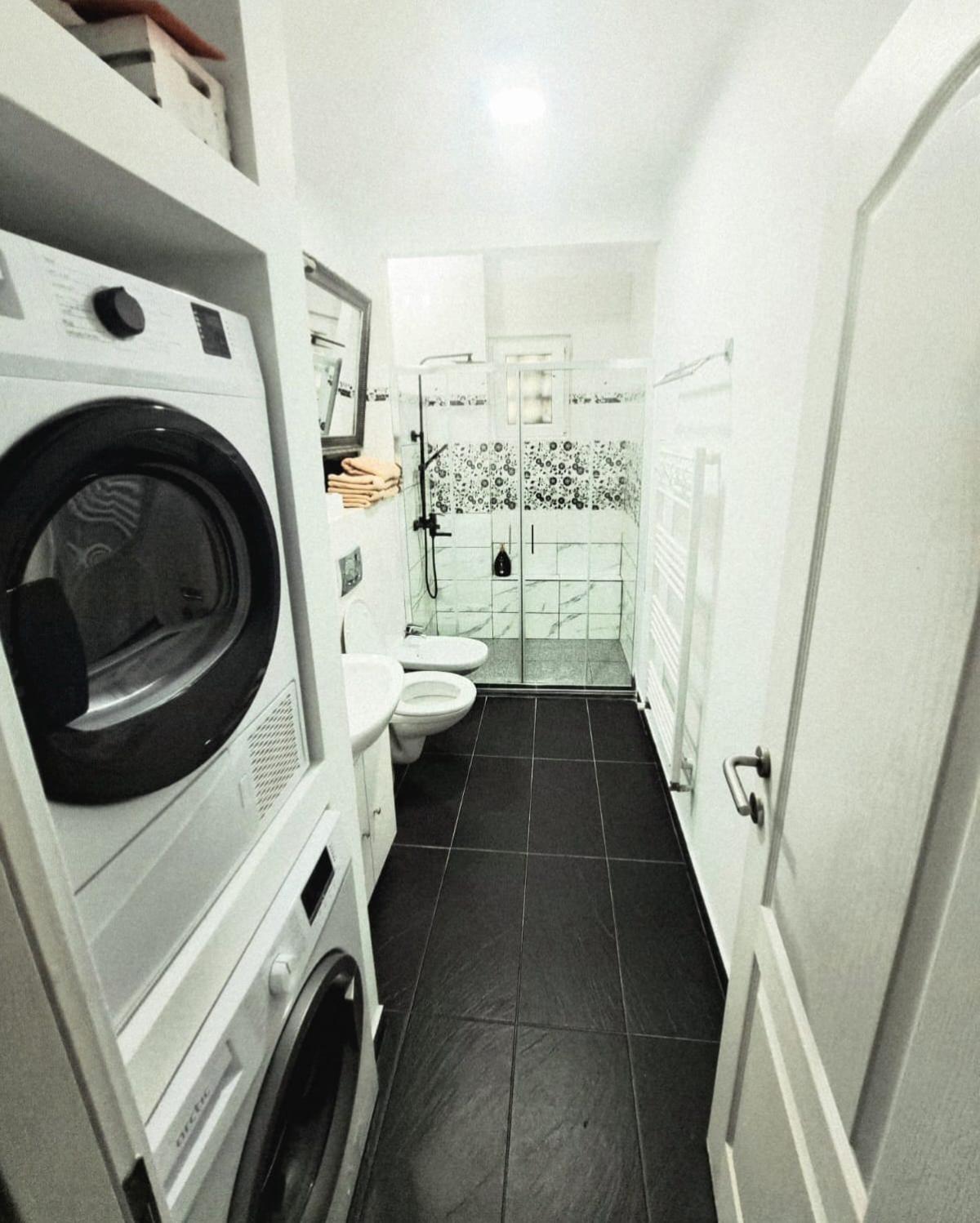 Apartament 3 Camere Hd Hunedoara Exteriör bild